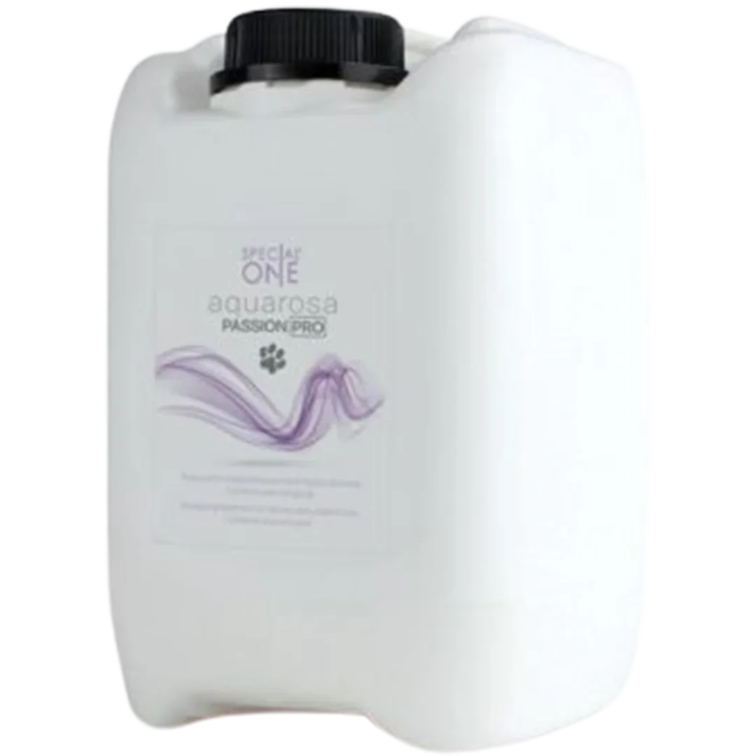 Aquarosa Passion Shampoo by Special One